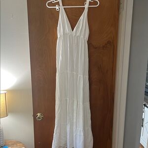 Elegant Boutique White Maxi Dress